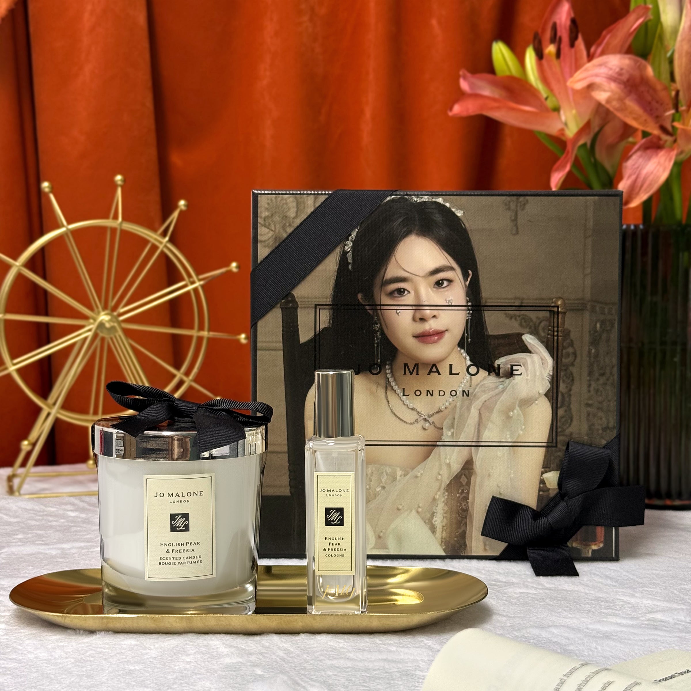 Custom Jo Malone Fragrance Gift Set with Personalized Box Design, Photo Customization, and Engraved Text Messages – A Unique Romantic Birthday Gift for Her Featuring Pet Portrait Customization Jo Malone Aromatherapy gift box-customized box DY01-417