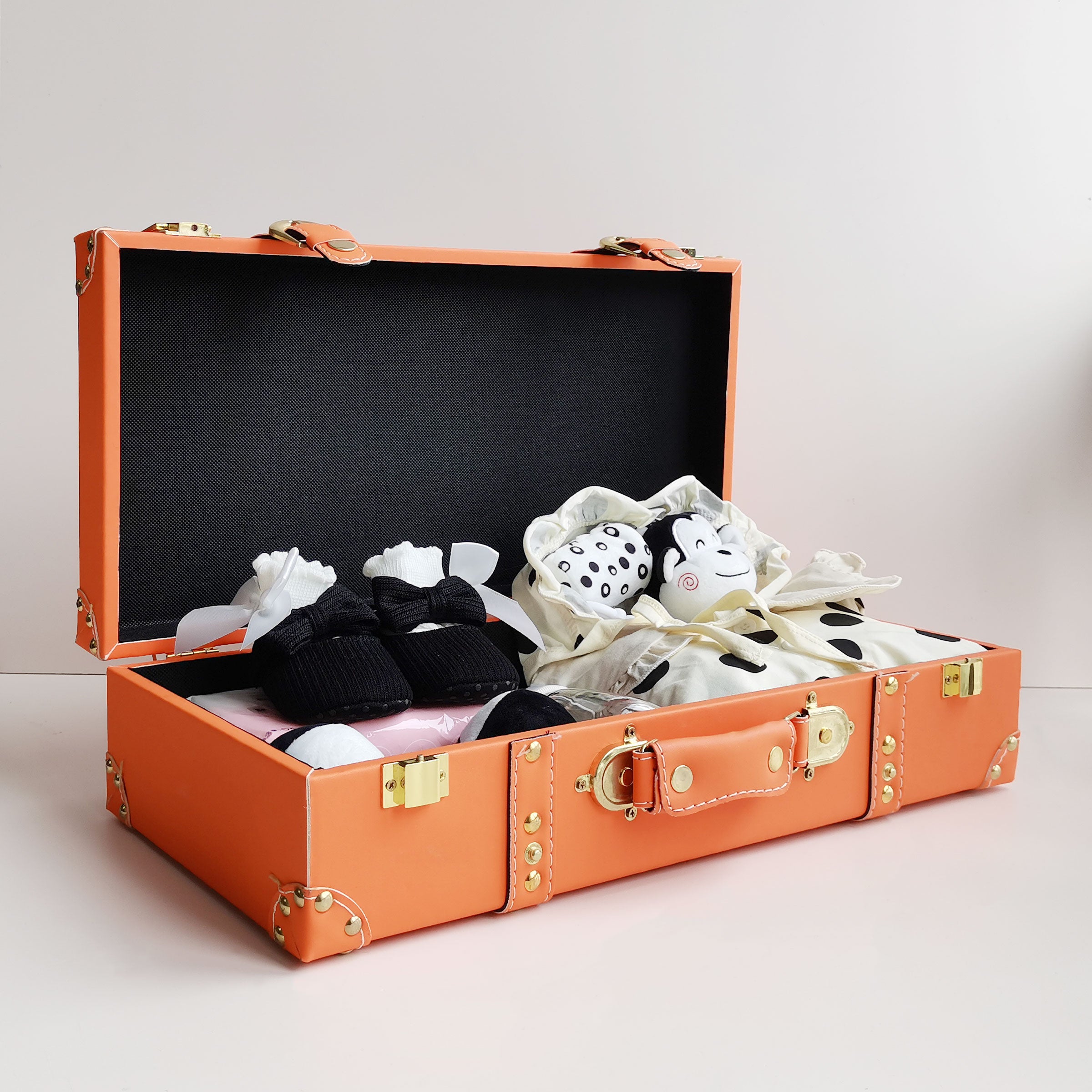 Baby gift, full month gift box set, newborn gift, baby gift, name customization