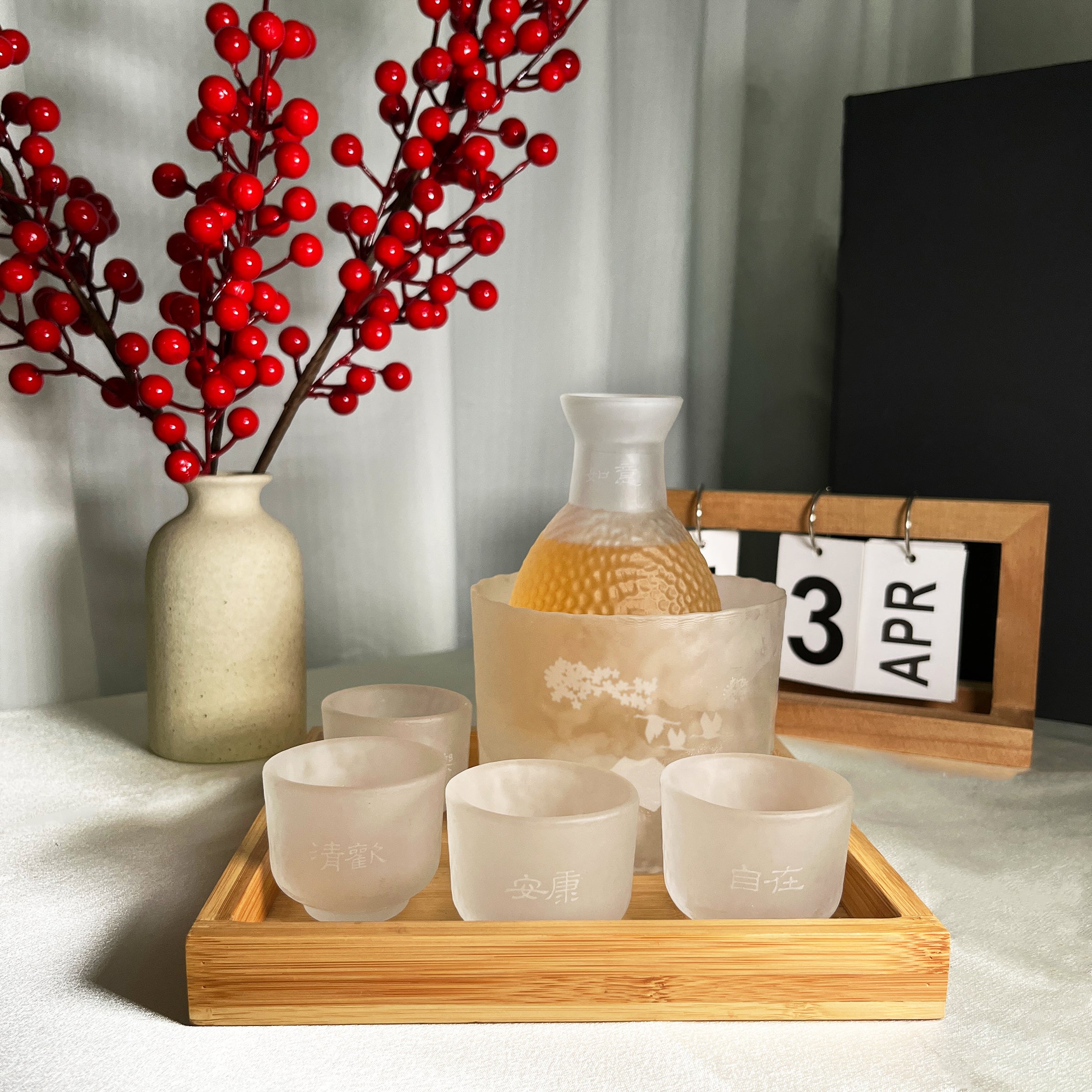Customized gifts | Japanese sake bottle set gift (engraved gift) customized sake cup commemorative gift special business niche gift DY04-267