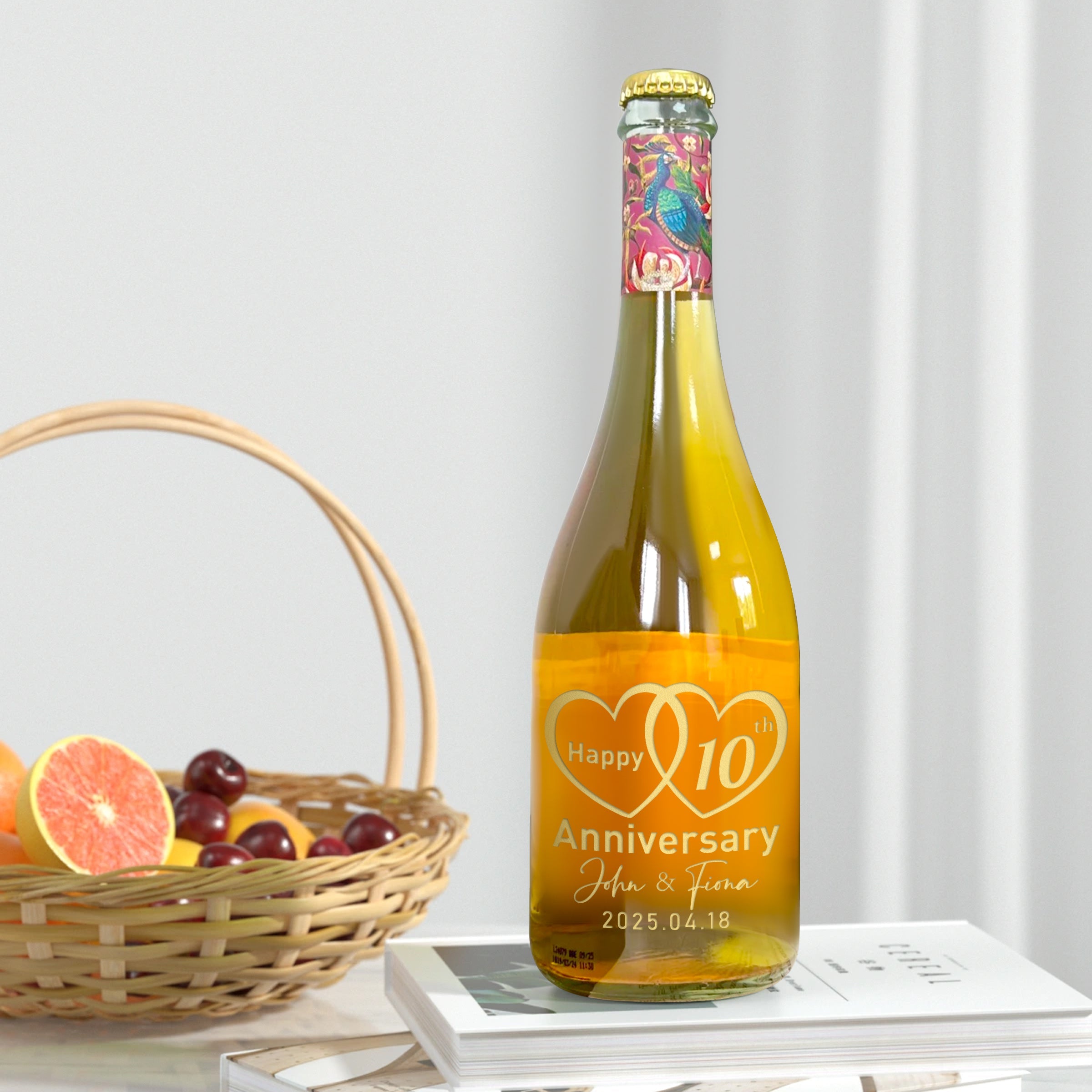 Anniversary Gift Set: Saicho Sparkling Tea & Custom Engraved Flutes – The Ultimate Romantic Gift for Her Non-alcoholic sparkling tea glass bottle custom made gift for girlfriend DY04-291