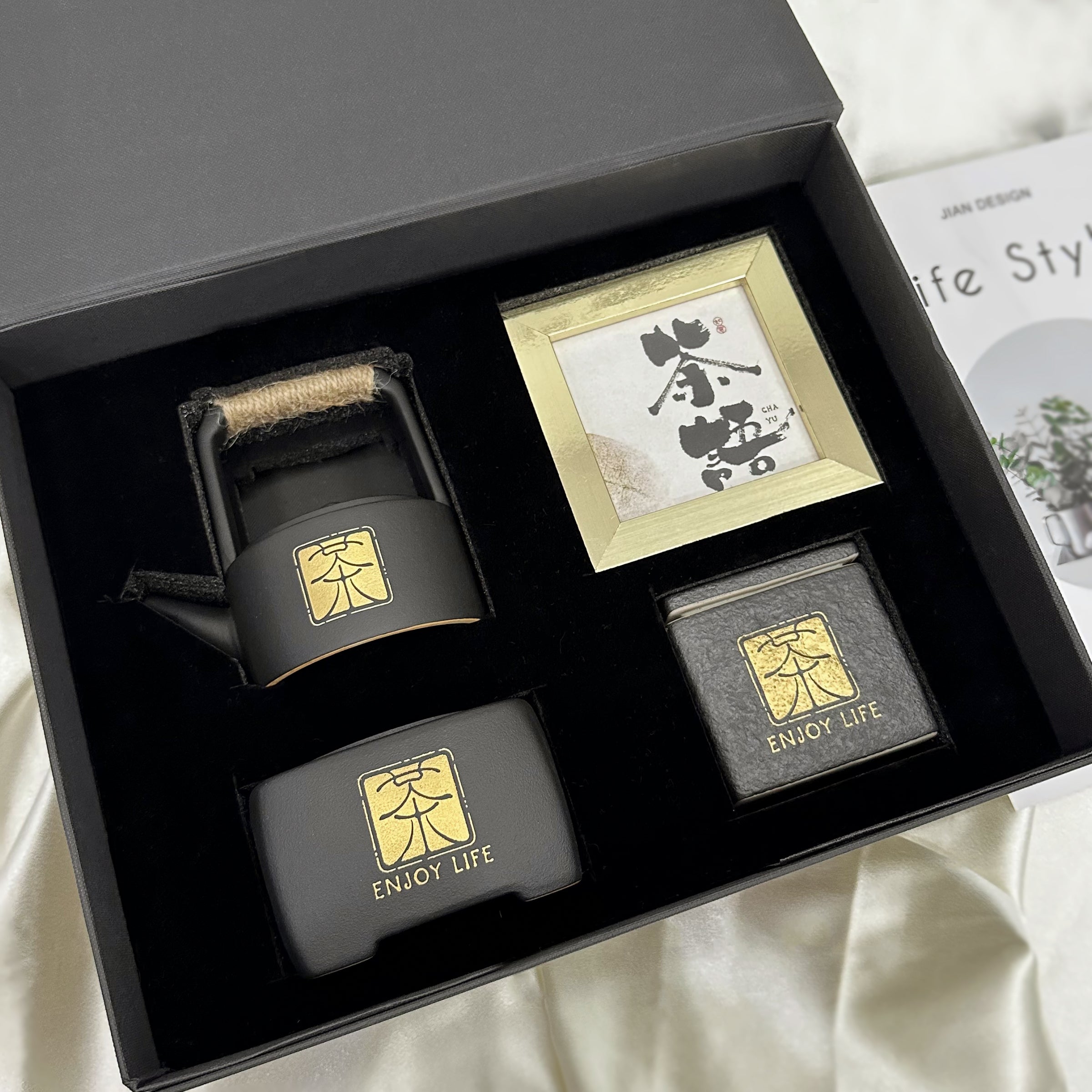 Business gifts丨Oriental aesthetic tea set Customer gift box Customized teapot warm tea customized gift DY04-262