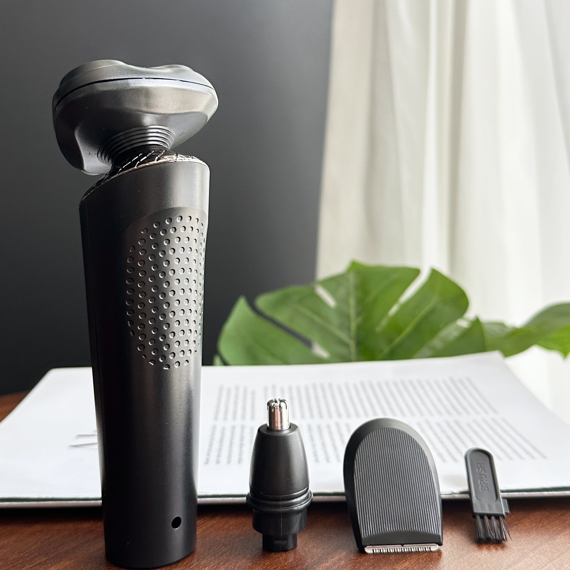 Father's Day Gift Box丨Three-in-one Shaver Men's Gift Box Smart Electric Shaver Rechargeable Gift Box A must-have for your boyfriend or dad