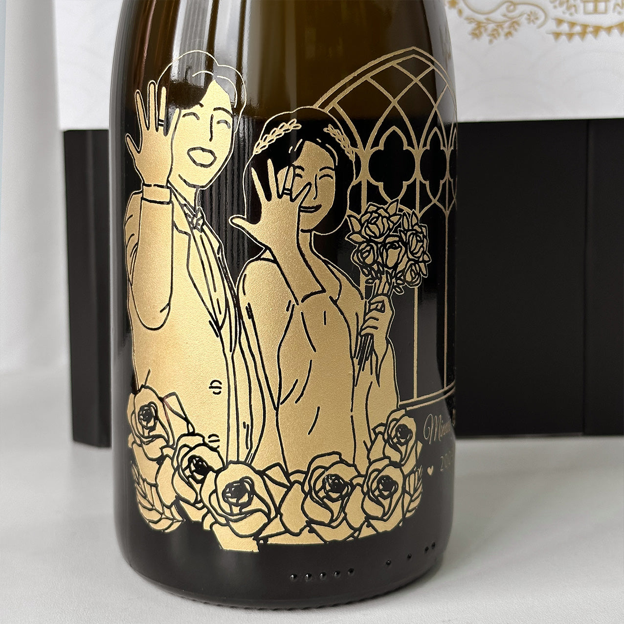 Moët Chandon Customized wine bottle portraits, champagne artwork engraving for anniversary celebrations, anniversary gifts for couples, name engraving on champagne glasses Moët Chandon gift set -DY01-376