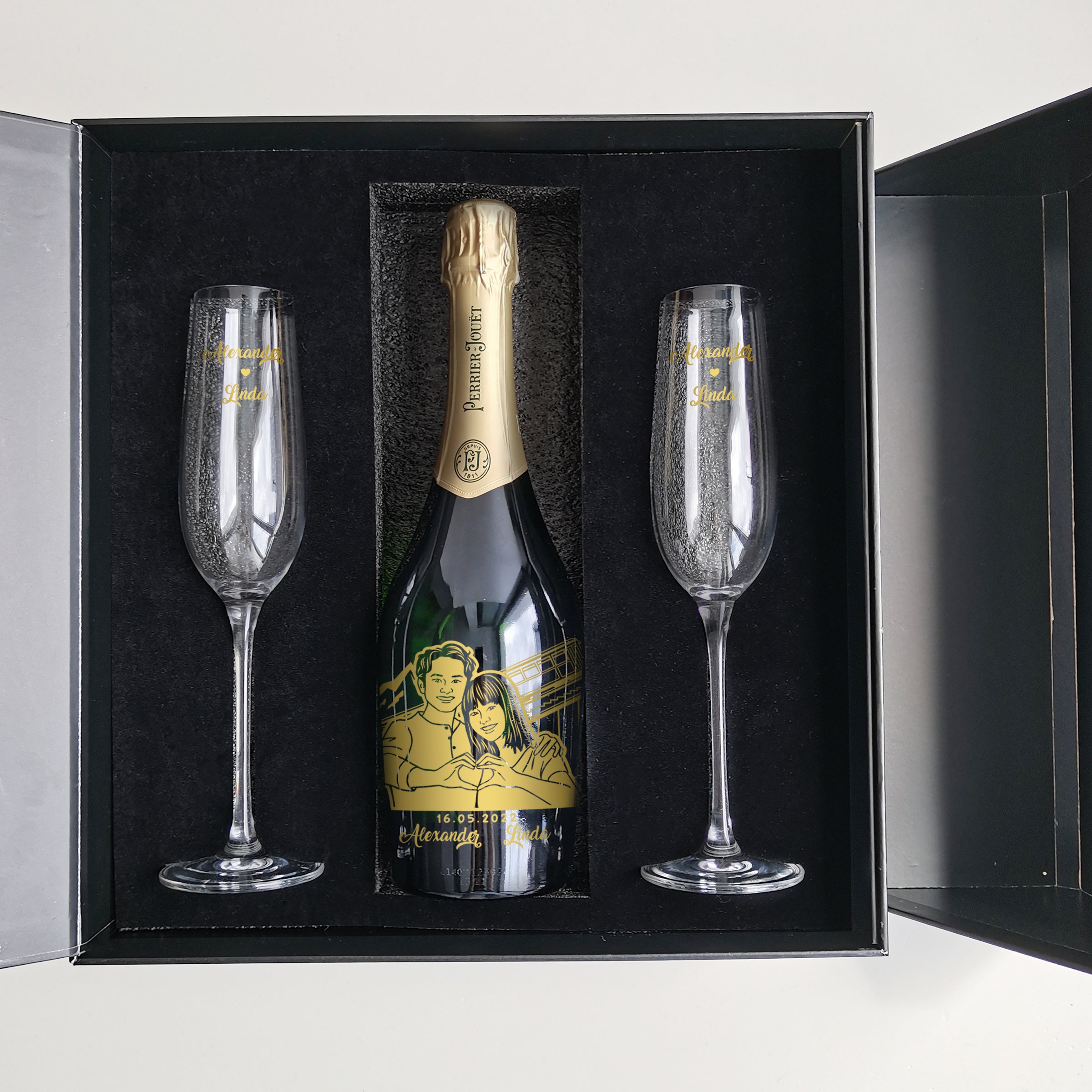 Customized Couple Realistic Portrait Perrier-Jouët Grand Brut Champagne & Champagne Glasses Set