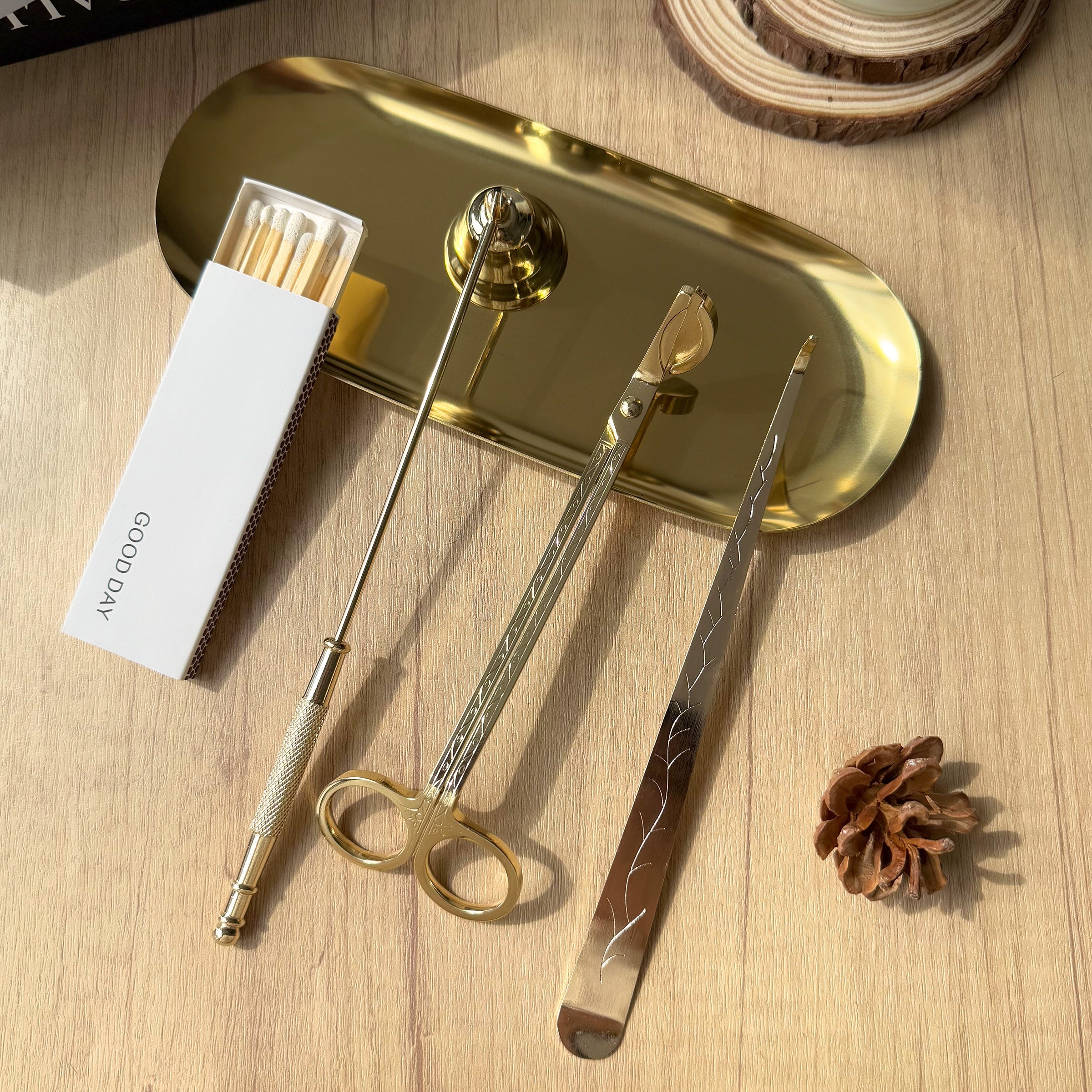 Romantic Scented Candle Gift Set | Freesia Fragrance with Customizable Candle Labels - Premium Accessories Including Candle Snuffer, Bell & Wick Trimmer. The Perfect Ceremonial Gift for Couples, Friends' Birthdays & Anniversaries DY01-407