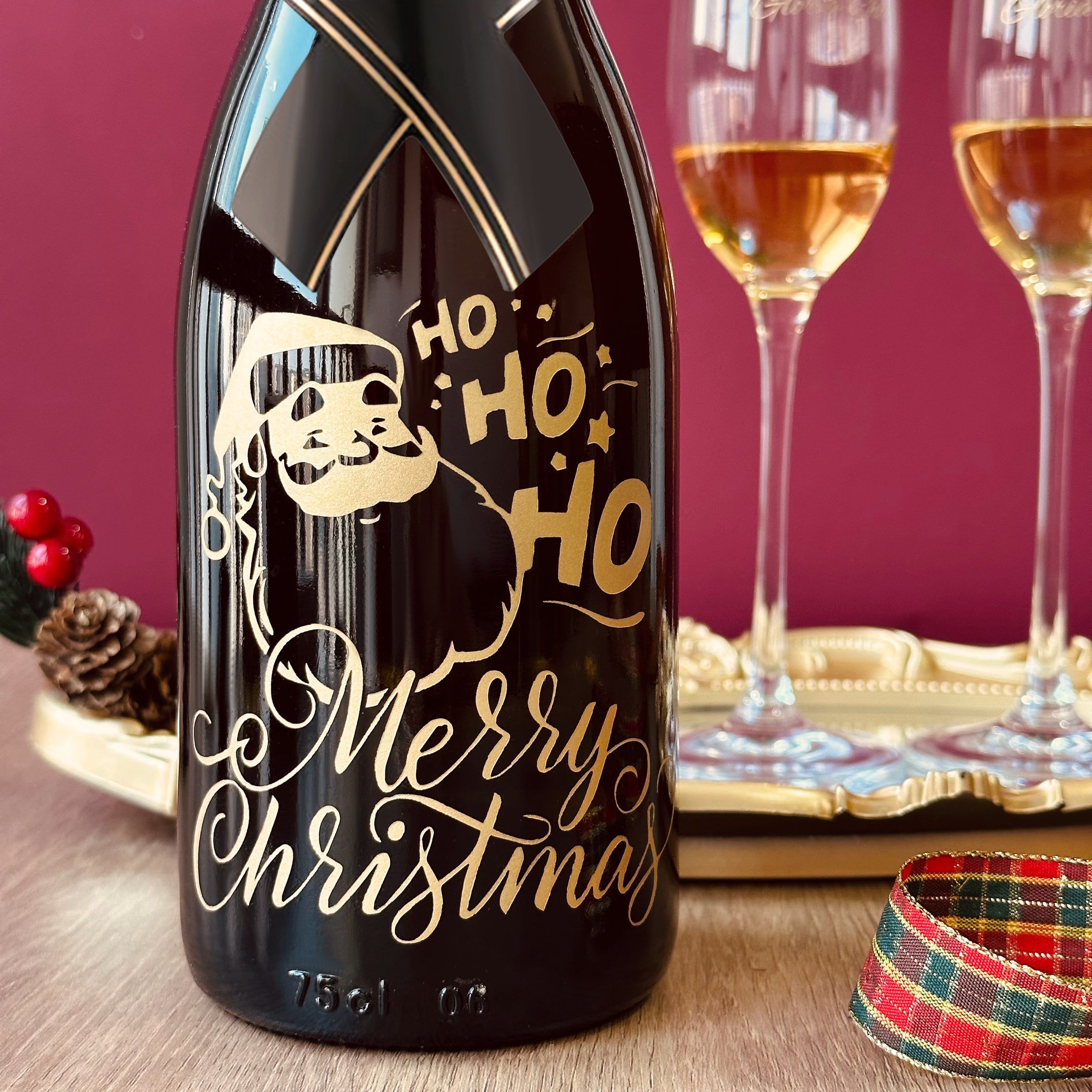 【Champagne Gift Box】2024 Christmas Champagne Gift Box Moët & Chandon Champagne with Pair of Glasses Set Custom Engraved Champagne Glasses Christmas Celebration Gift Name Custom Engraving Gift for Couples