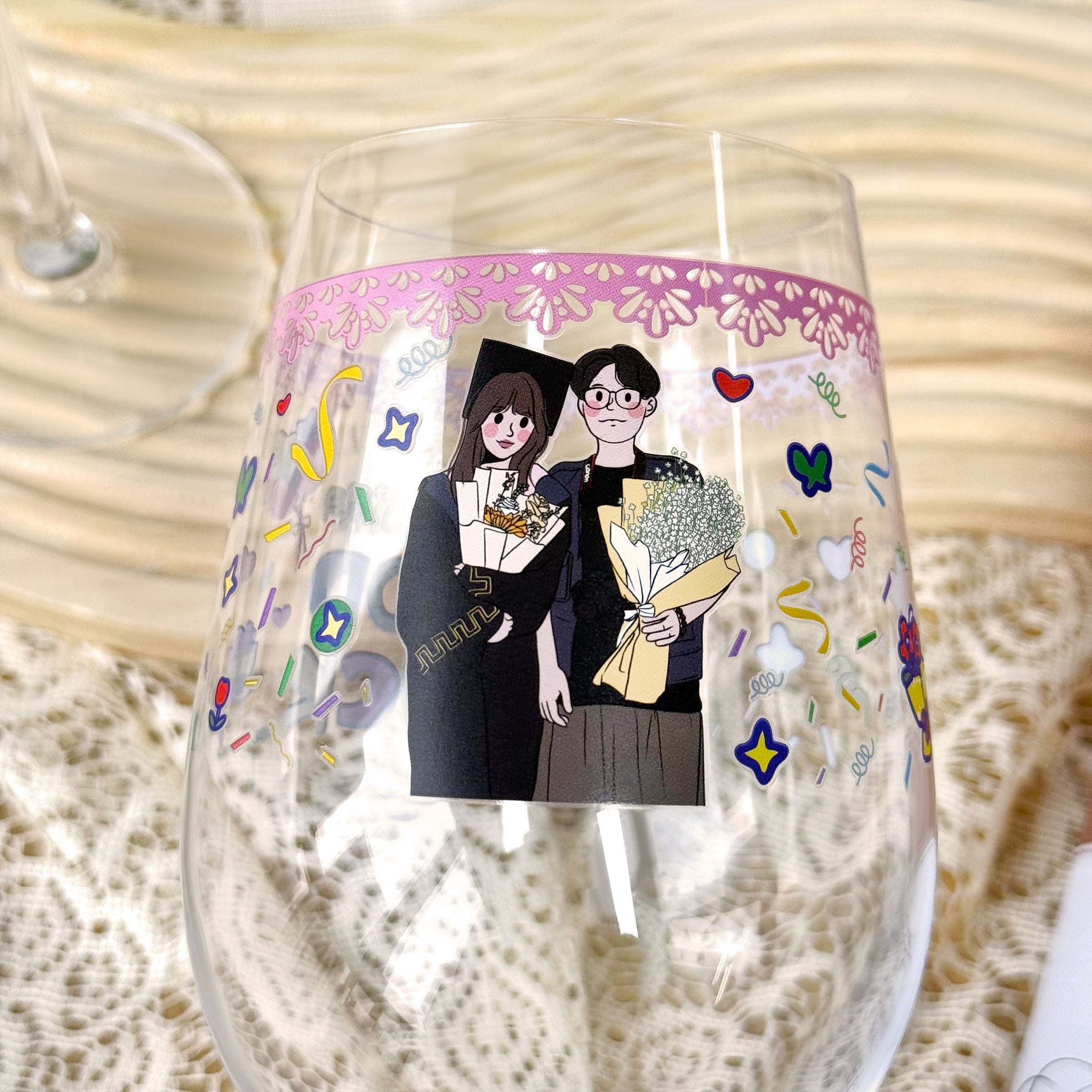Graduation Keepsake Gift - Custom Wine Glass with Full-Color Printing & Portrait Illustration, Personalized Graduation Present - Creative Party Memento for Classmates, Thank You Gift for TeachersDY01-408