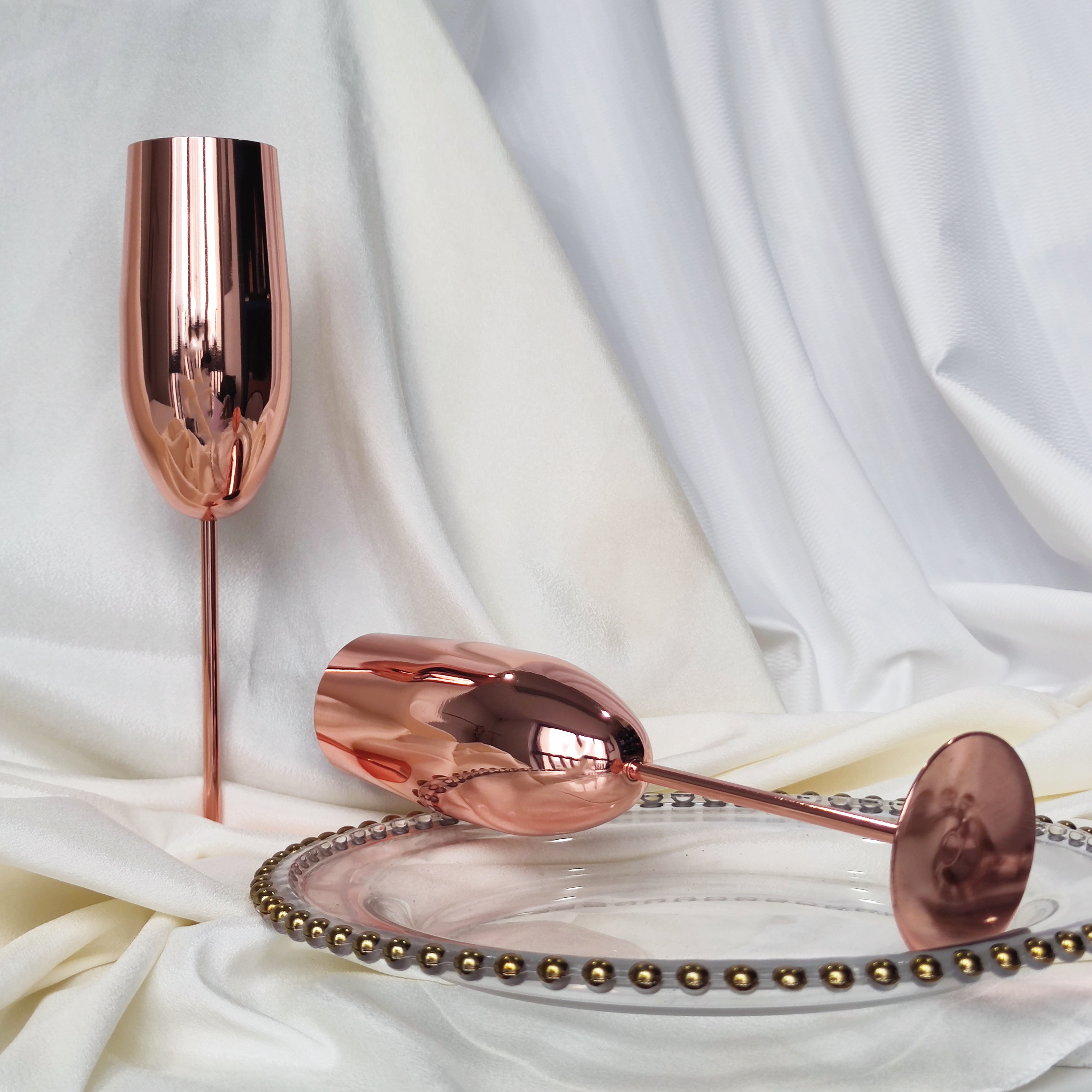 Wine Glasses in Rose Gold Set