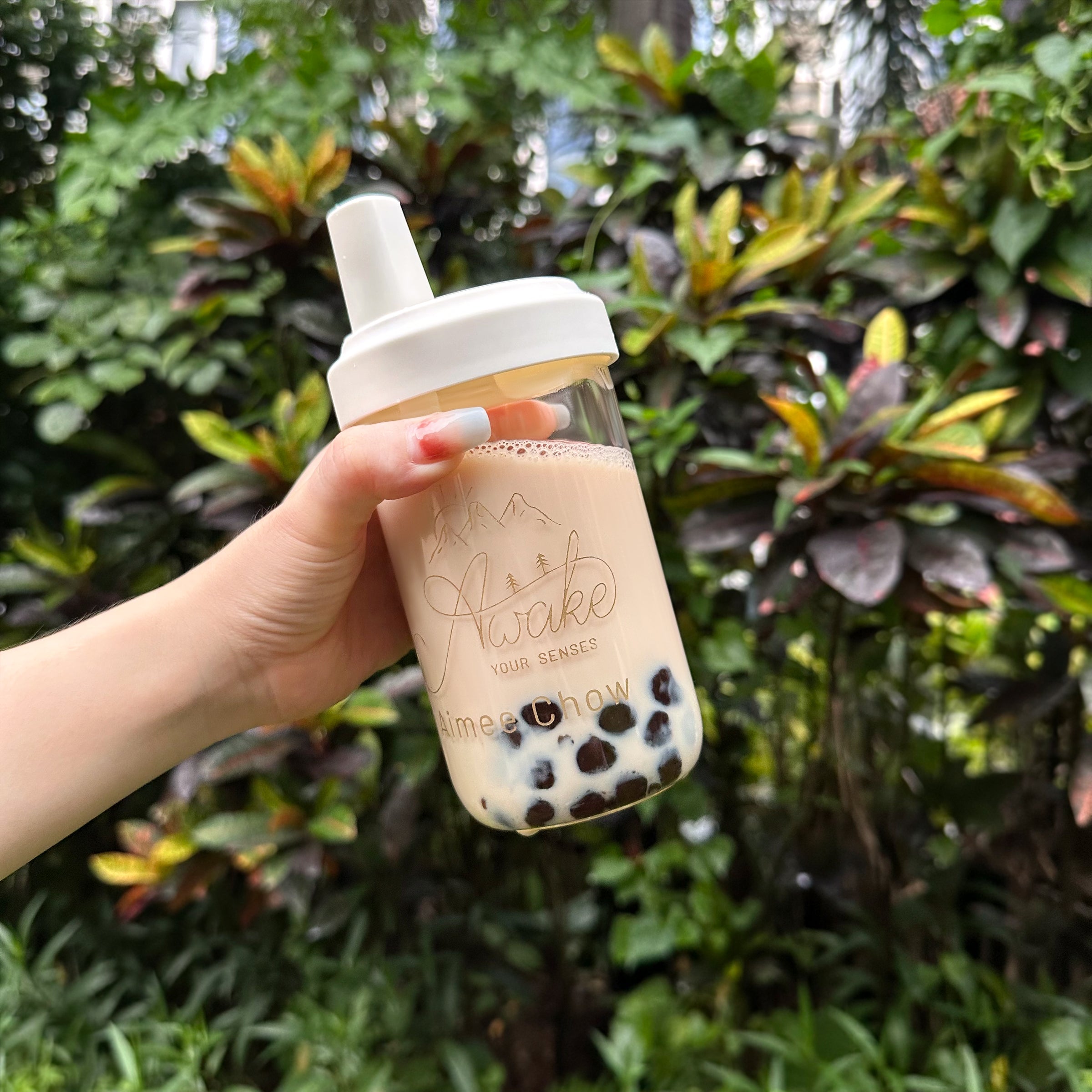 Pearl milk tea cup with customized name, customized portrait straw cup, elephant cup, hand shaker for drinking, large capacity, portable travel strap, birthday gift, gift for girl friend, Boyfriend girlfriend, sippy cup gift-DY01-389