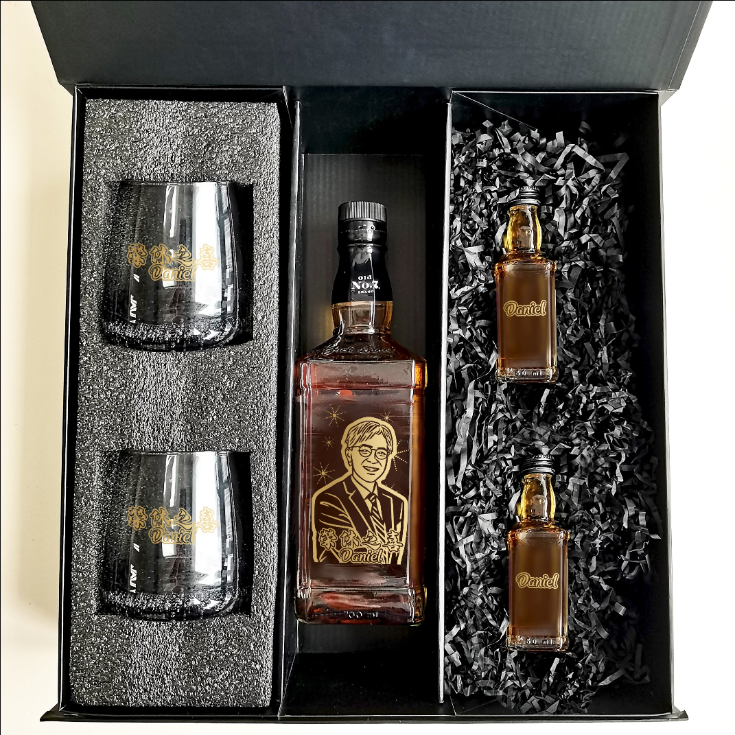 Jack Daniel’s Old No.7 Whiskey & Black Bubble Whisky Glass Set