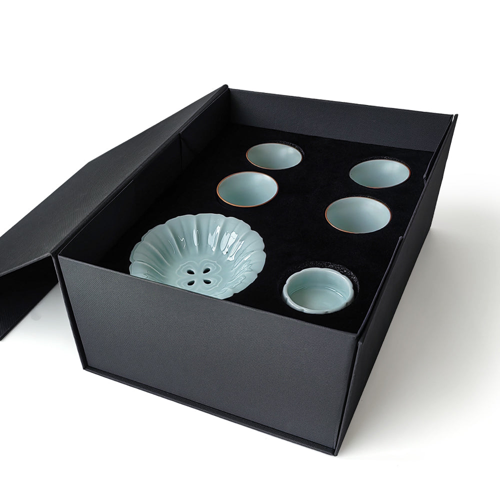 Quiet Tea Tasting