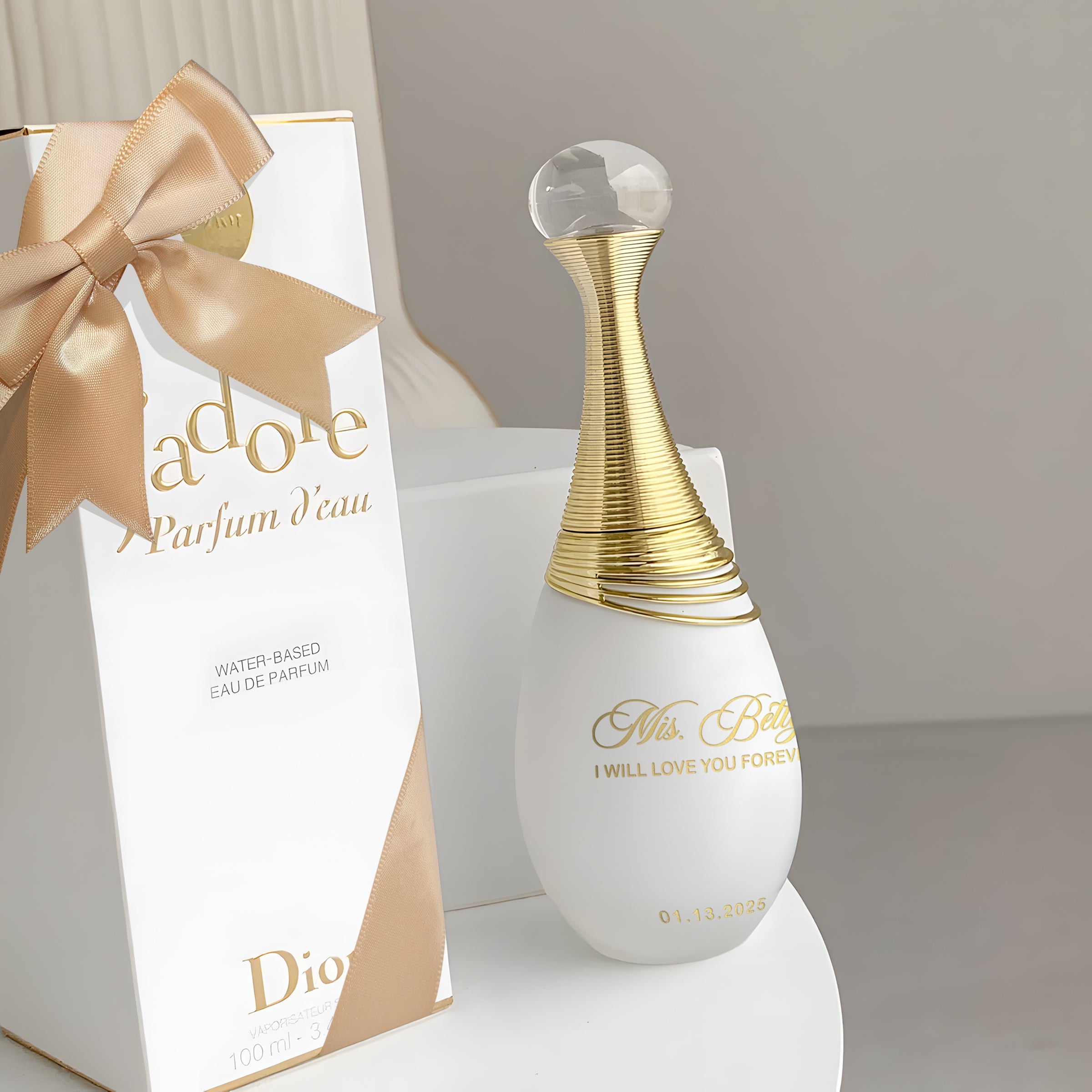 Valentine's Day Perfume Gift Box丨True Me Innocence Name Customized Couple Gift Perfume Gift Box Women's Eau de Toilette Customized Original Gift Box for Girlfriend and Wife Romantic Gift Box Valentine's Day Perfume Gift Box丨Customized name