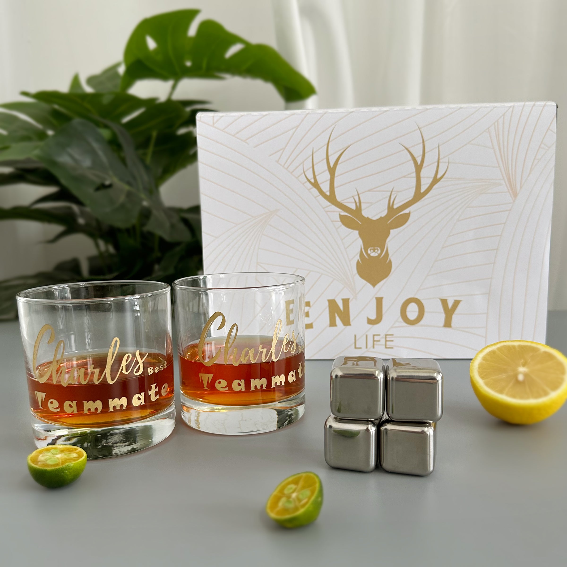 Ice wine stone gift box丨Customized whiskey glass text engraving gift box Engraved wine glass The first choice for gift giving engraving gift box (text engraving)