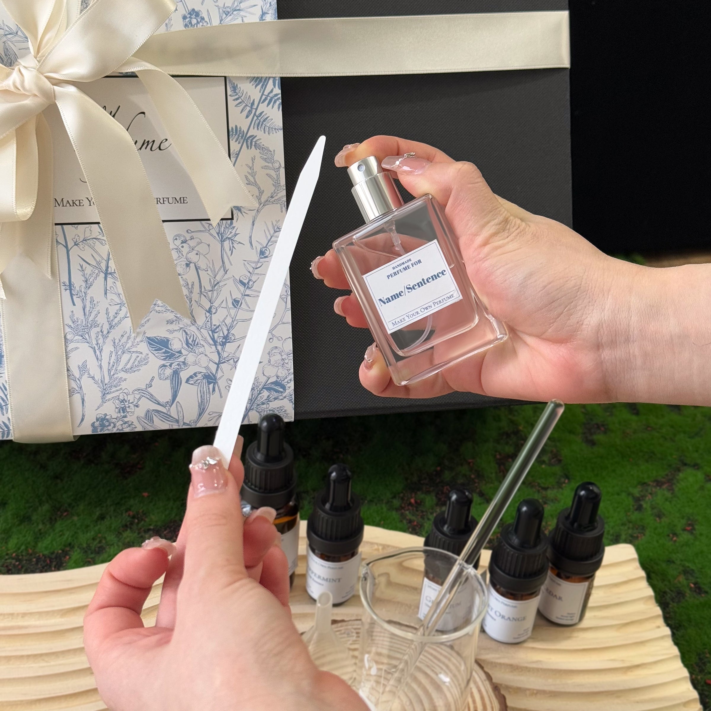 DIY Perfume Gift Set | Woody Fragrance for Men Create Your Own Perfume | Customized Men's Woody Perfume Gift Set | Exclusive Fragrance Experience | Perfect Gift for Boyfriend, Husband, Valentine's Day, Anniversary, or Birthday  DY01-411