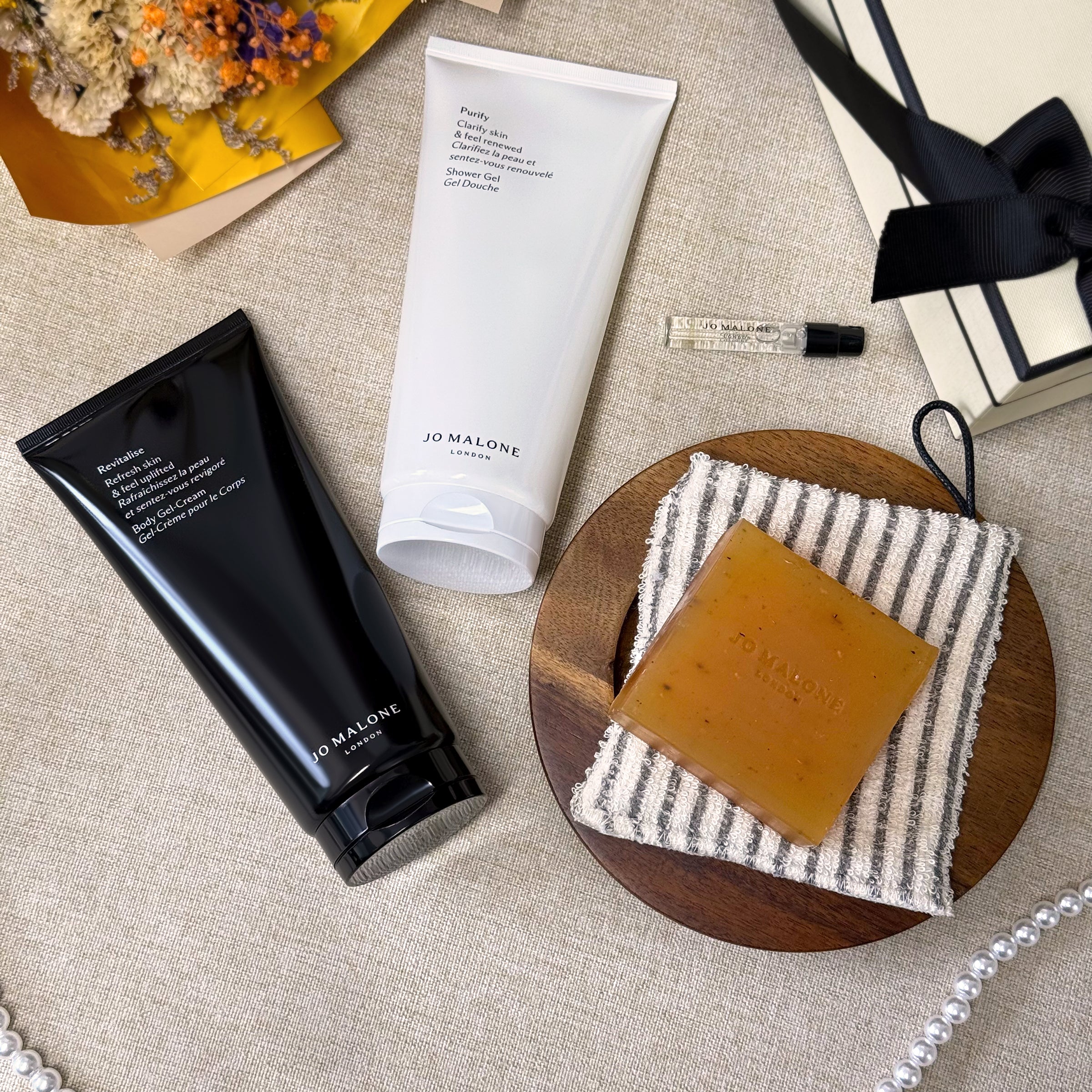 Jo Malone Body Revitalise Set - Fresh Collection | Custom Revitalising Care Gift Box (Body Scrub, Cream & Cologne Samples) - Birthday Gift  Birthday Gifts forMen