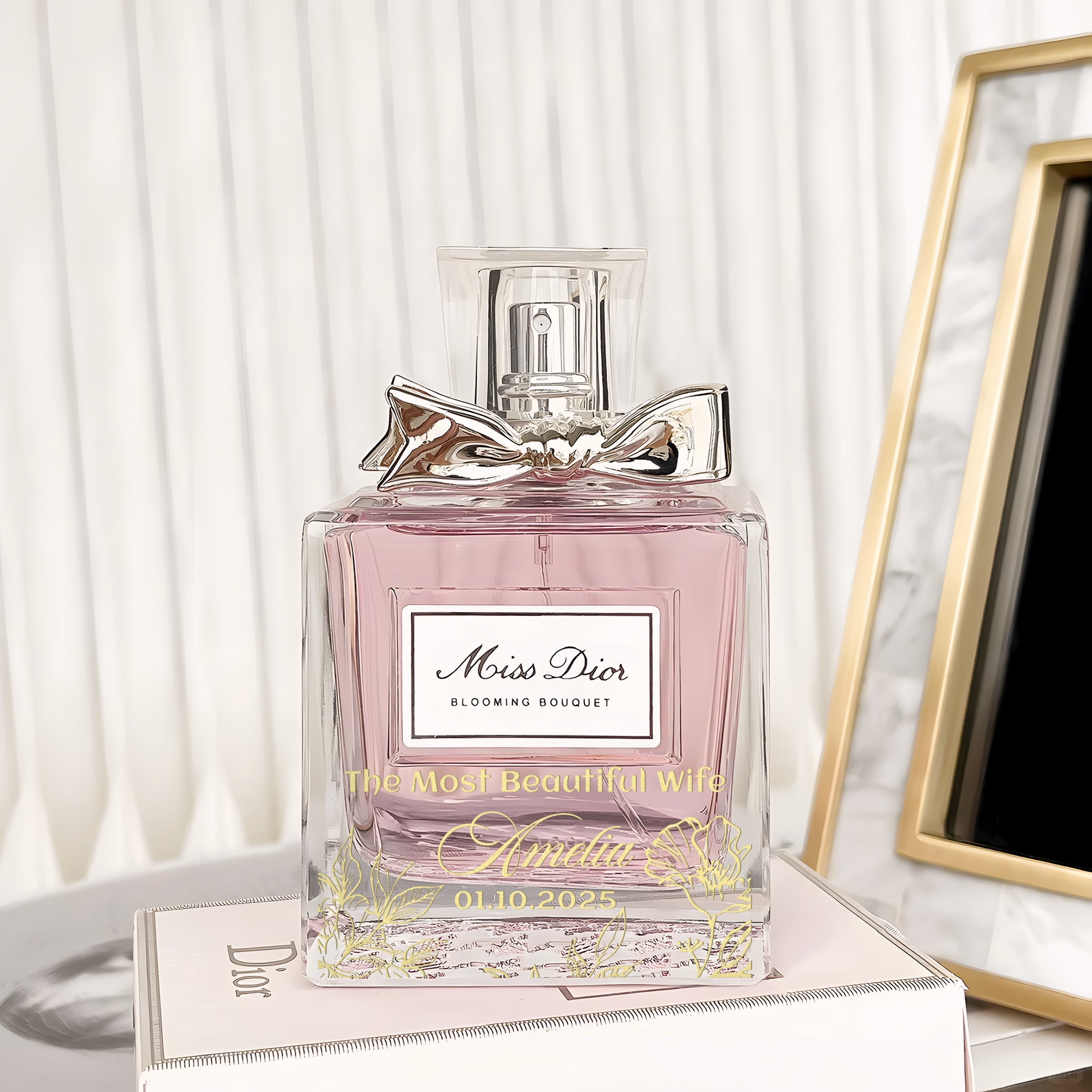 Valentine's Day Perfume Gift Box | Floral Scent | Customized Name Perfume Gift Box for Women | Light Perfume for Couples | Original Gift Box for Girlfriend or Wife | Unique Romantic Gift Box
