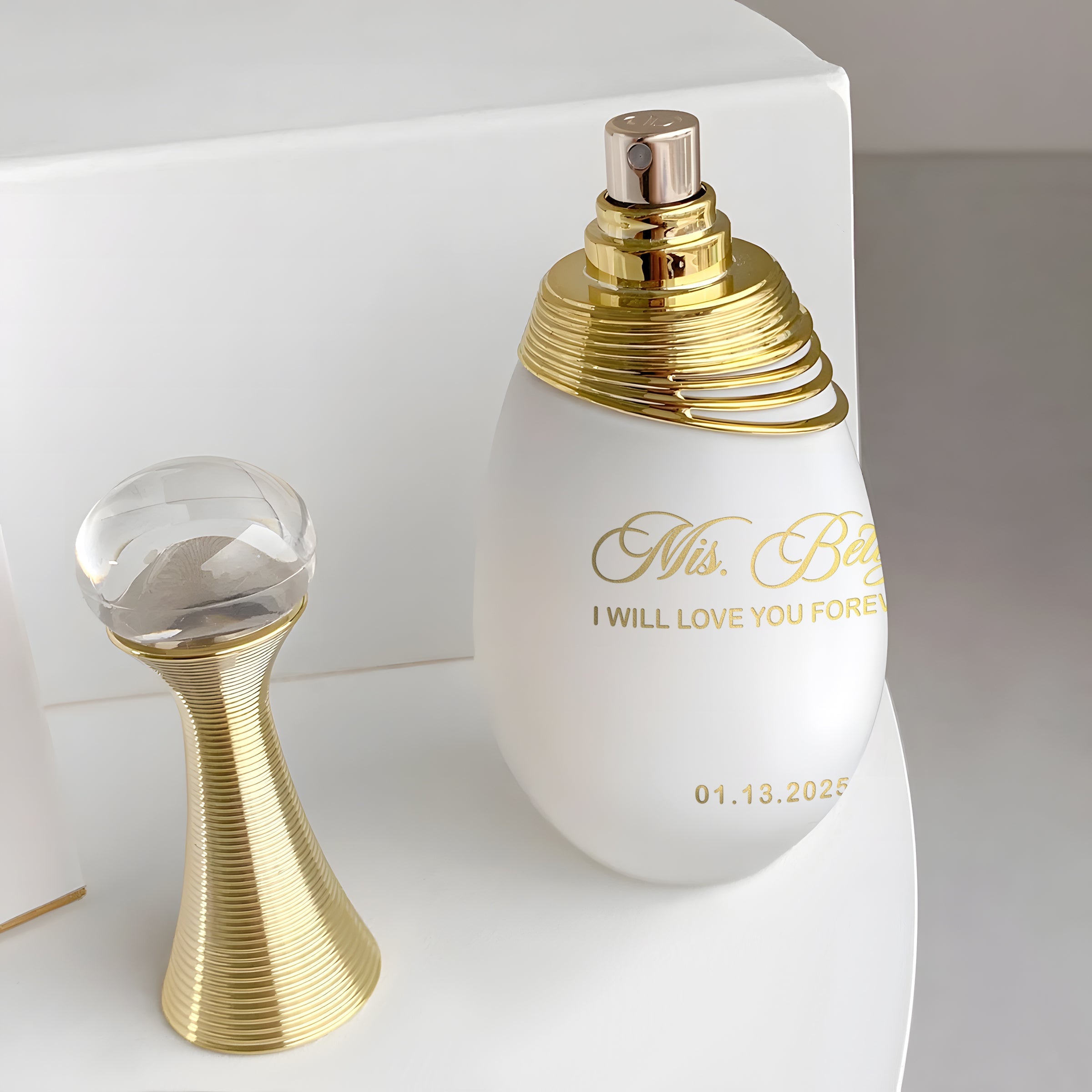 Valentine's Day Perfume Gift Box丨True Me Innocence Name Customized Couple Gift Perfume Gift Box Women's Eau de Toilette Customized Original Gift Box for Girlfriend and Wife Romantic Gift Box Valentine's Day Perfume Gift Box丨Customized name