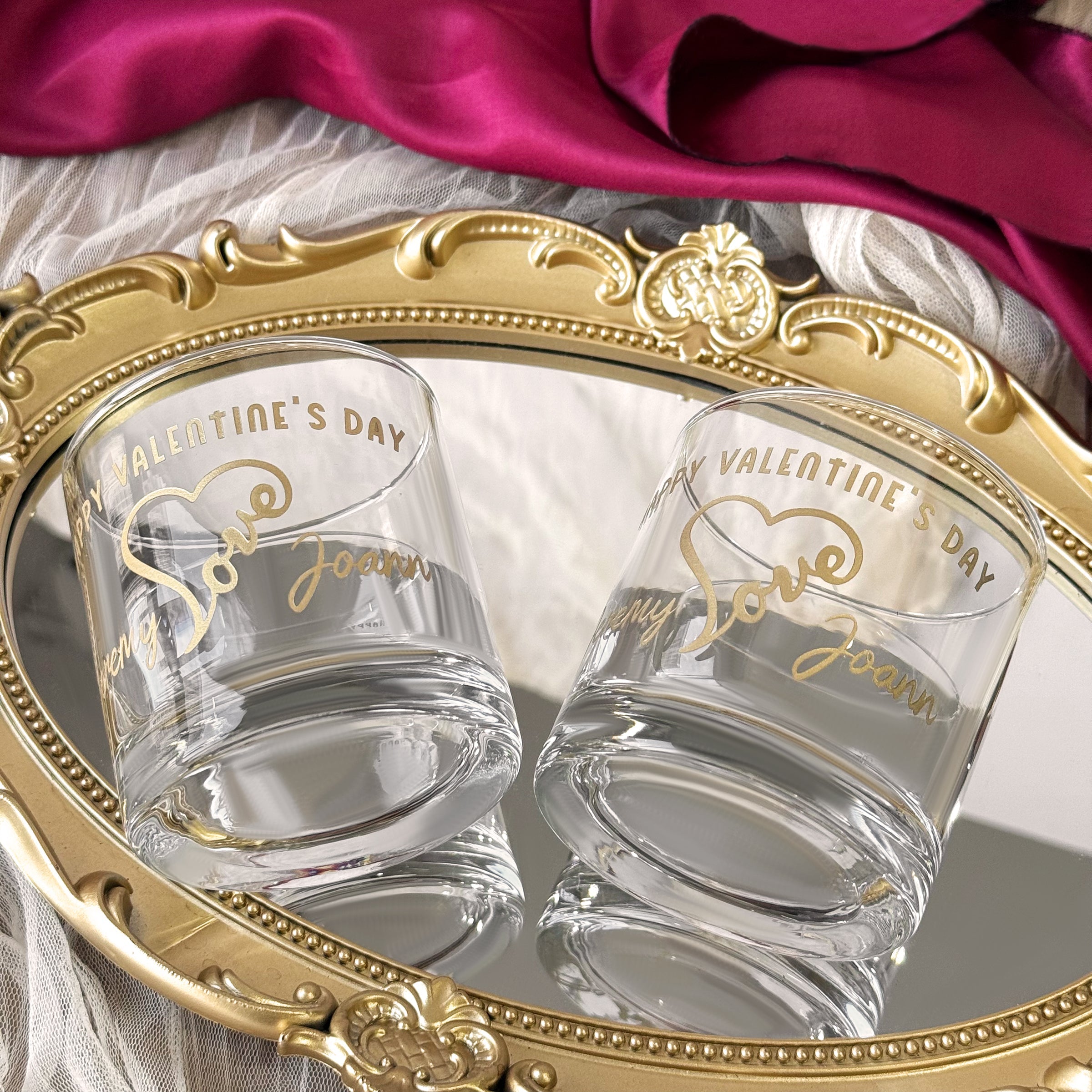 Valentine's Day Gift Set - Red Wine Engraving Gift (Customized) with 2-Person Portrait Engraving, Customized Wine Glasses, Romantic Portrait Customization, Qixi Anniversary Gift for Girlfriend/Wife - DY05-59