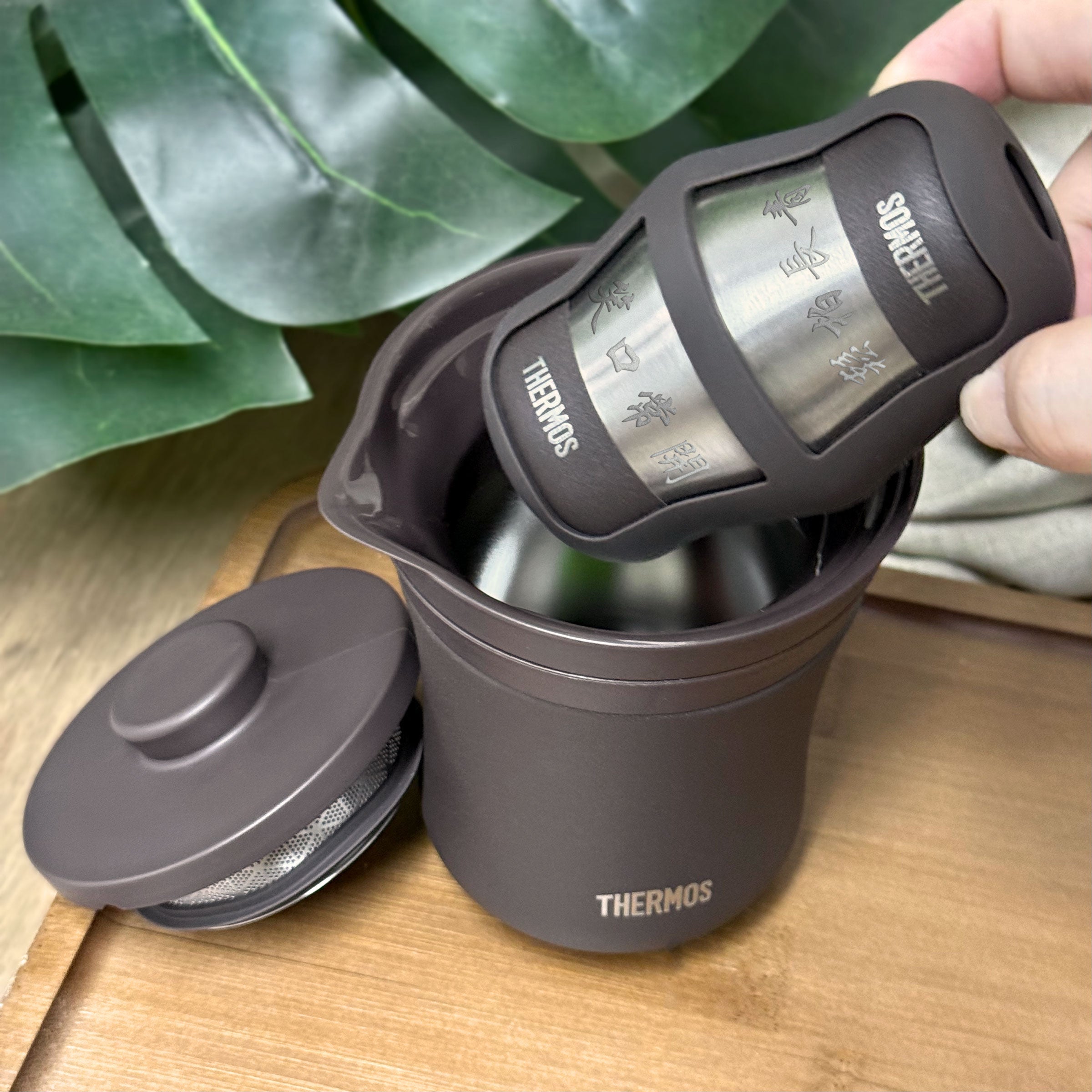 父親節禮物客製化|旅行茶具 THERMOS 膳魔師便攜茶壺套裝禮物（訂製禮物）紀念禮物 適合父親節送長輩爸爸專屬禮物 DY05-68 - Design Your Own Wine