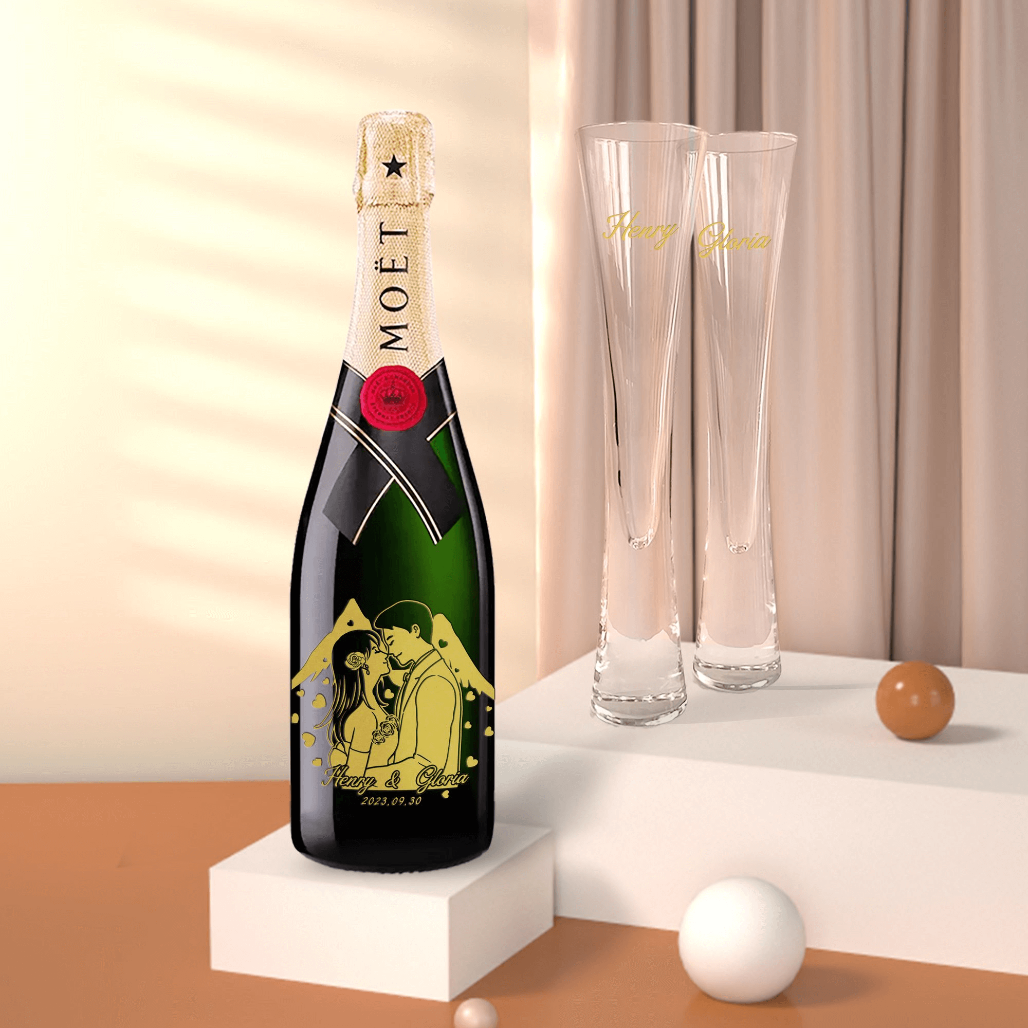 Two cups in a single bottle|Moet & Chandon X Lsa Champagne Glasses Wedding Gift Couple Gift (Portrait Engraving)