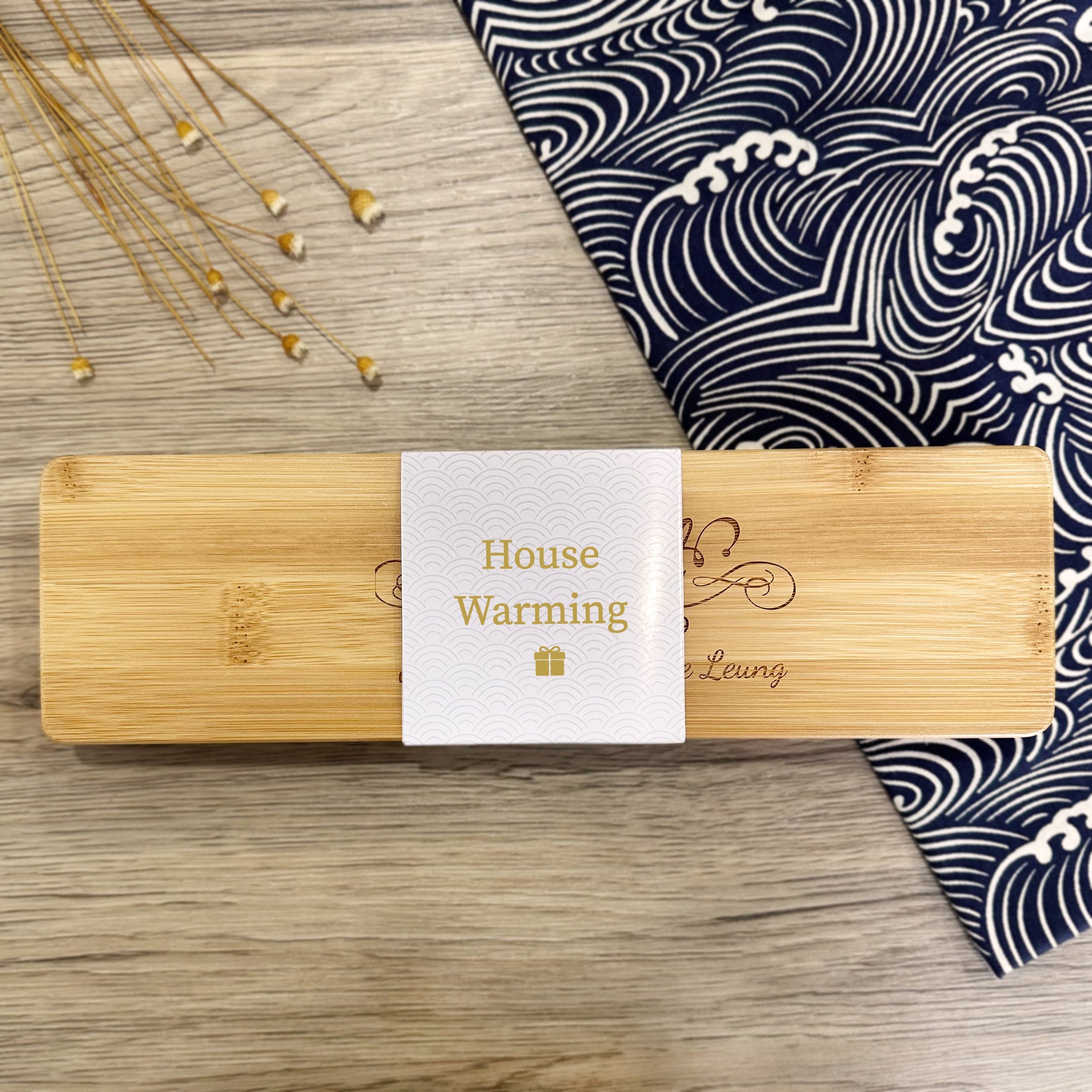 Customized chopstick gift box｜Unique souvenirs for couples. The first choice for home gifts. Customized names for dining rituals. Exclusively designed chopstick set. Wedding gift. New home warming gift. House warming tableware set DY01-393