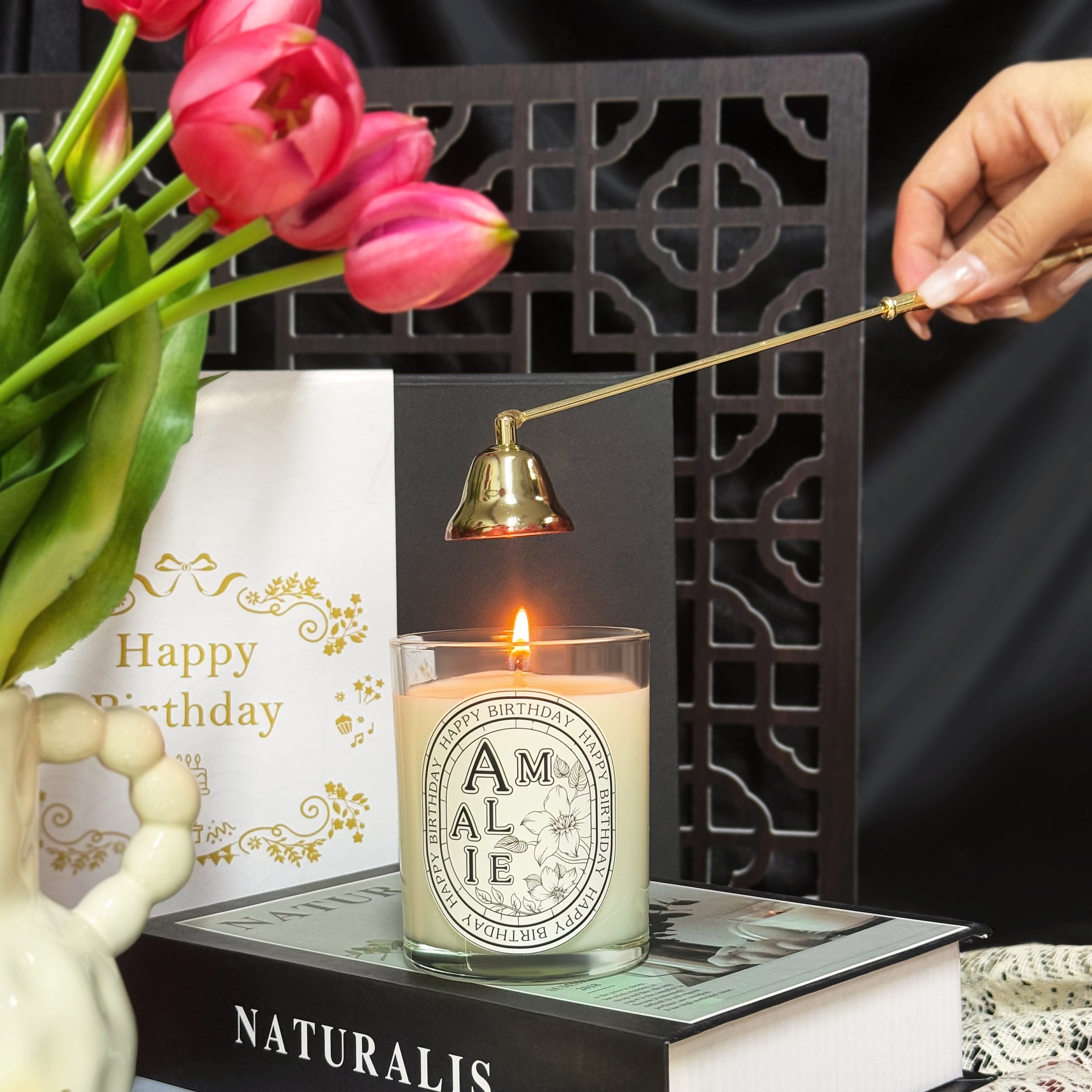 Romantic Scented Candle Gift Set | Freesia Fragrance with Customizable Candle Labels - Premium Accessories Including Candle Snuffer, Bell & Wick Trimmer. The Perfect Ceremonial Gift for Couples, Friends' Birthdays & Anniversaries DY01-407