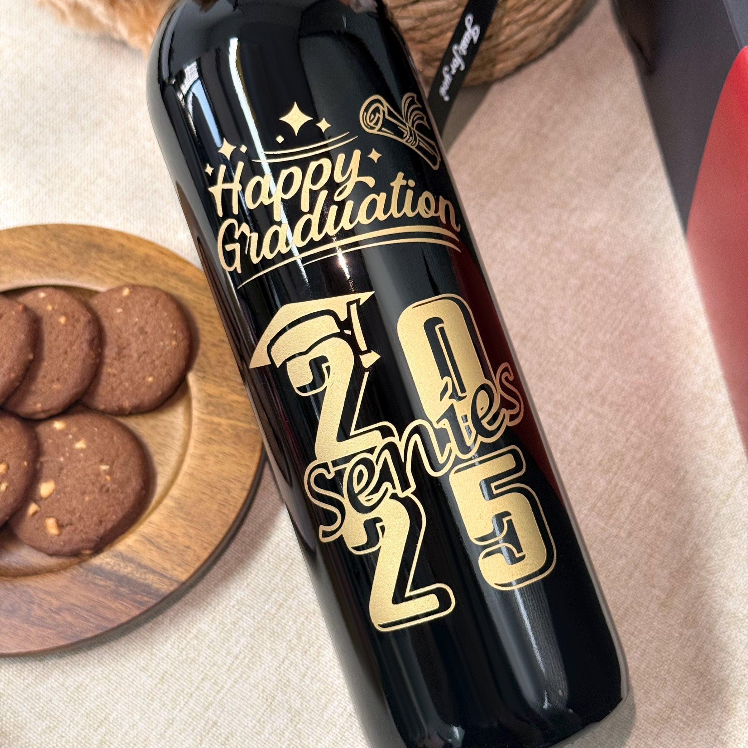Custom Graduation Wine Gift Box Engraved Wine Bottle & Personalized Creative Trophy Perfect for graduation parties, farewell gatherings, and teacher appreciation banquets An ideal gift for graduates, teachers DY05-66