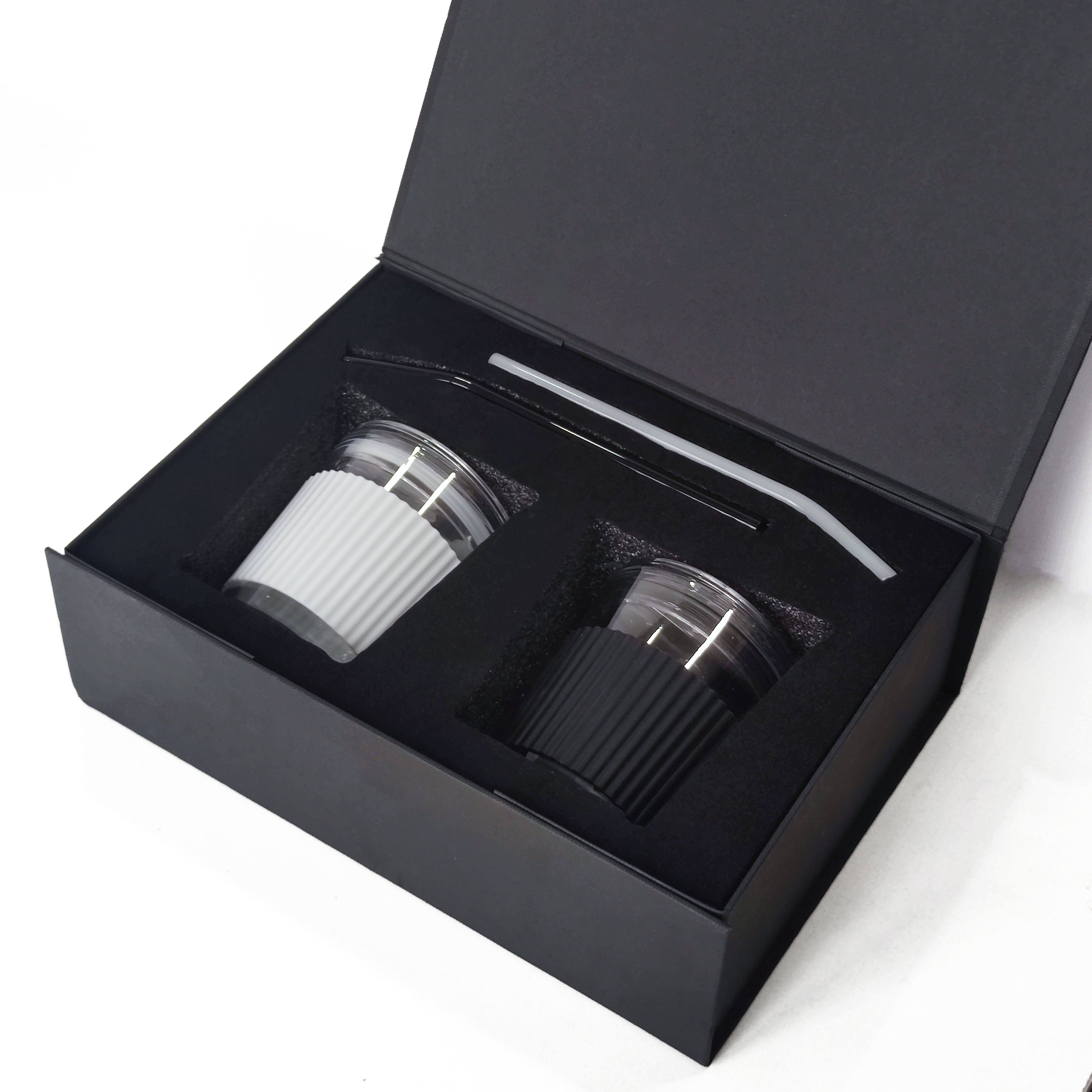 Reusable tumblers set
