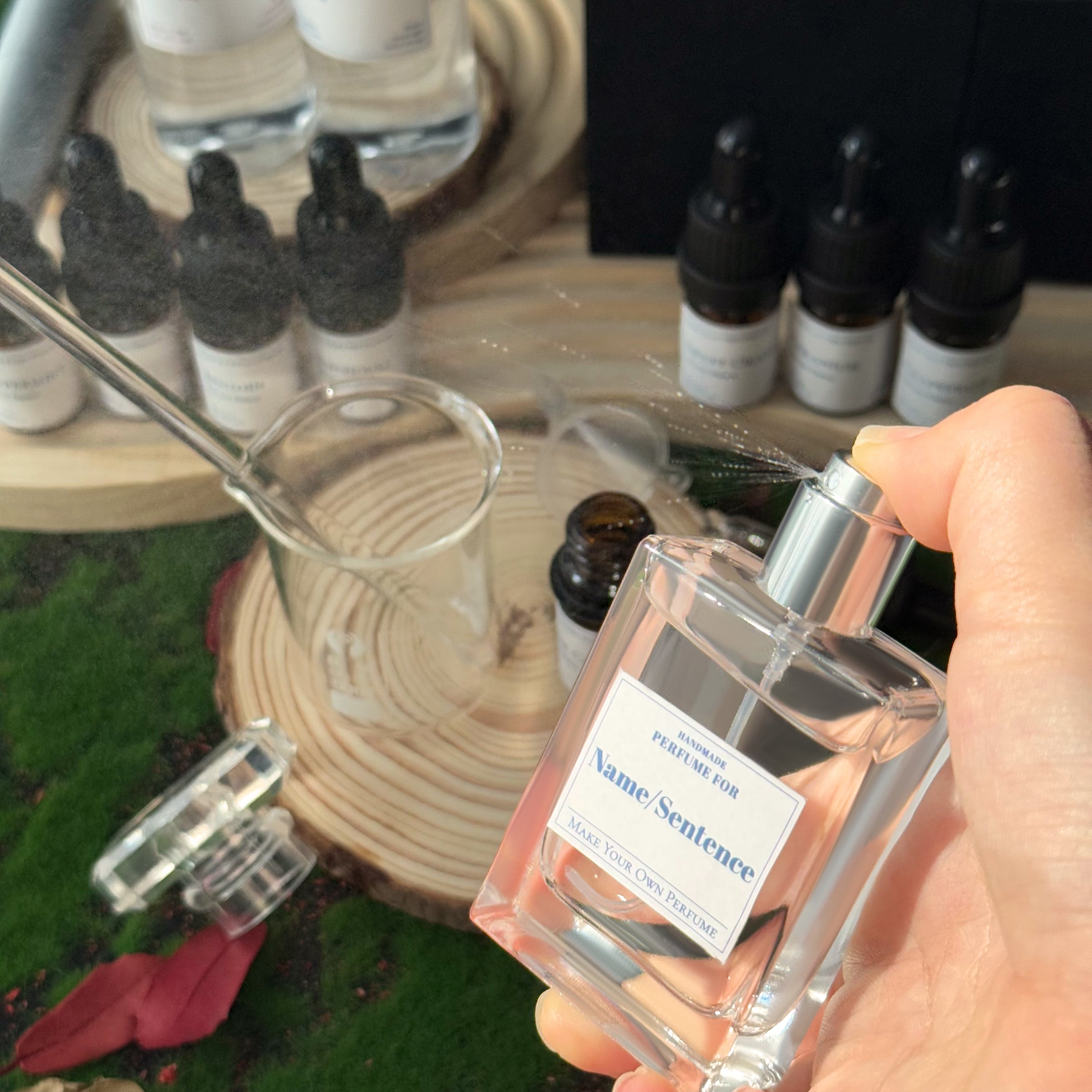 DIY Perfume Gift Set | Woody Fragrance for Men Create Your Own Perfume | Customized Men's Woody Perfume Gift Set | Exclusive Fragrance Experience | Perfect Gift for Boyfriend, Husband, Valentine's Day, Anniversary, or Birthday  DY01-411