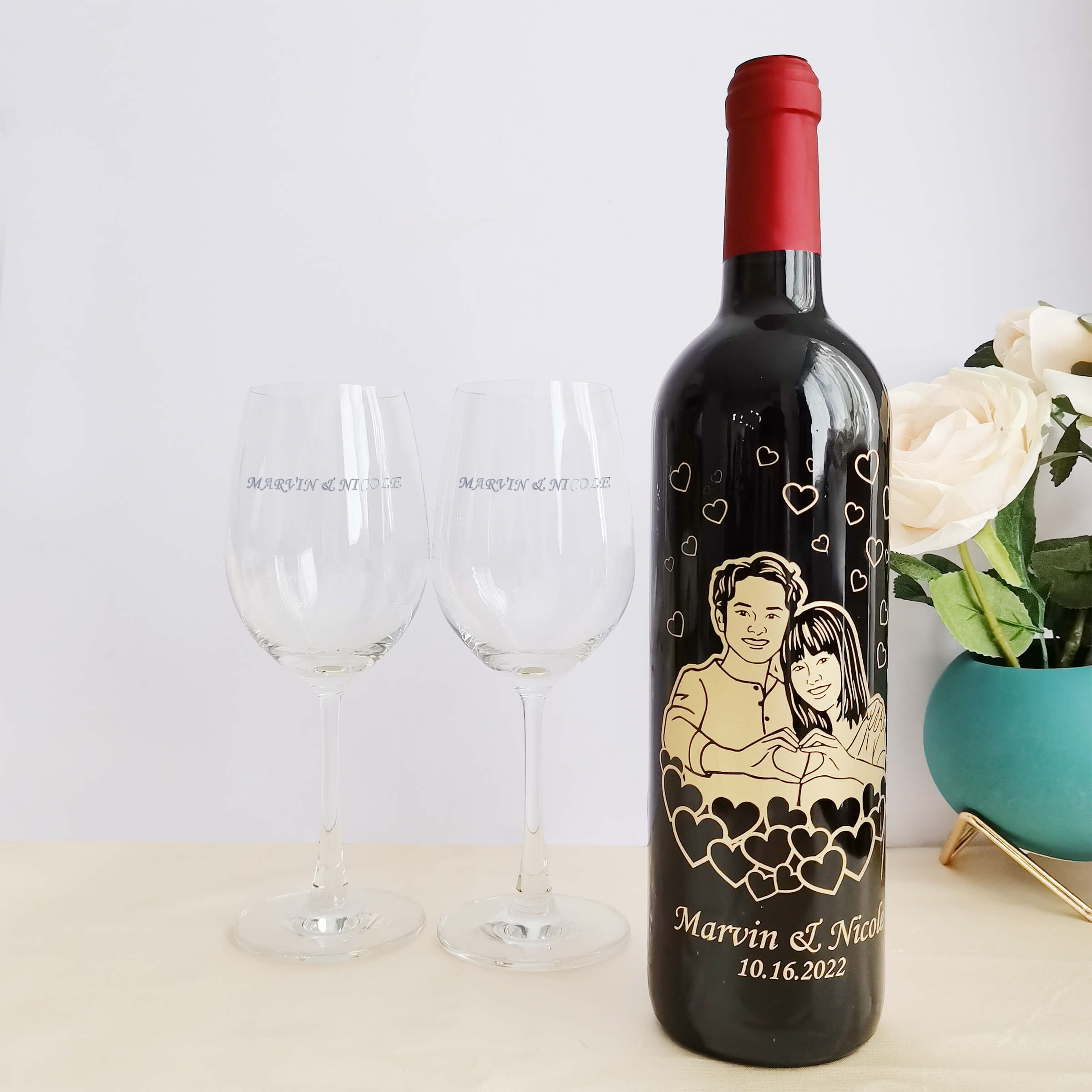 Portrait |人像系列—定制情侣寫實人像紅酒（雕刻） - Design Your Own Wine